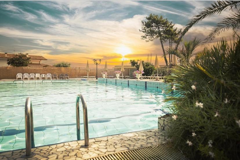 Hotel Locanda Delle Dune Bellaria-Igea Marina Buitenkant foto